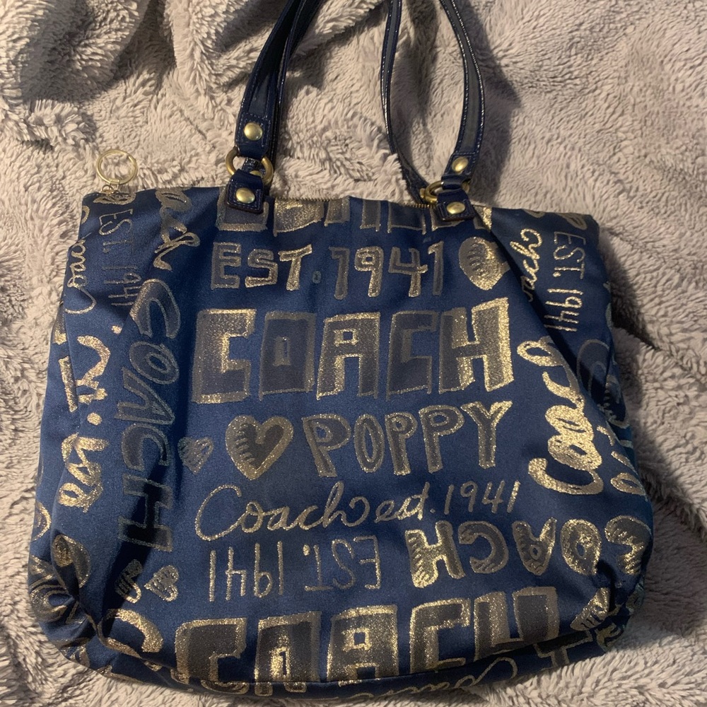 Barely used coach poppy canvas purse